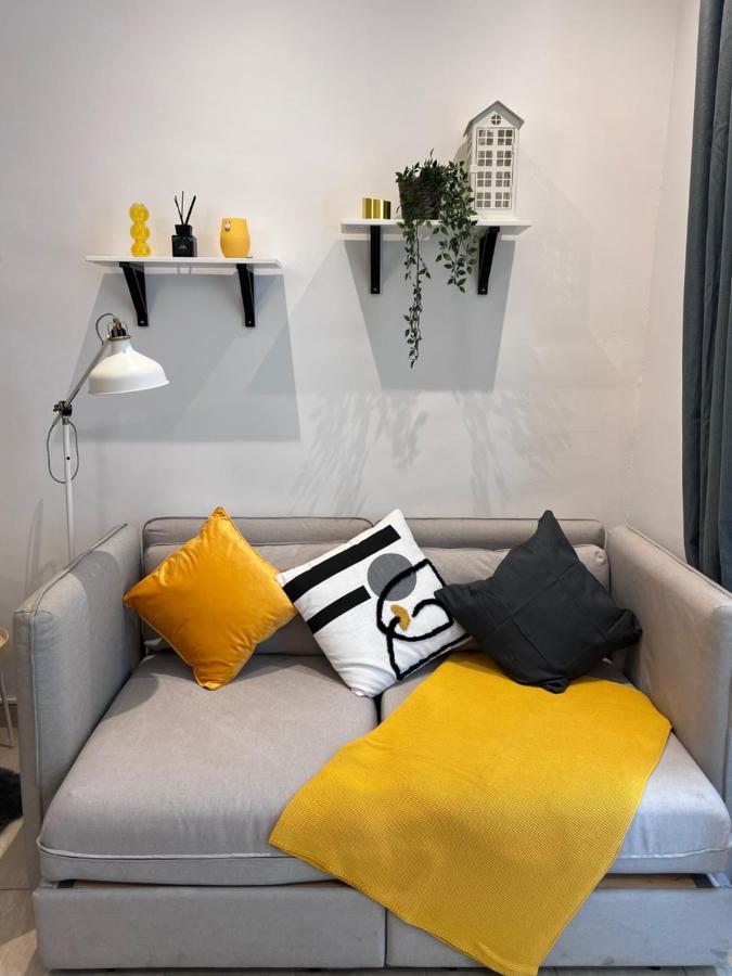 Cozy Market-Square Retreat Located In The Heart Of The 10Th District 비엔나 외부 사진