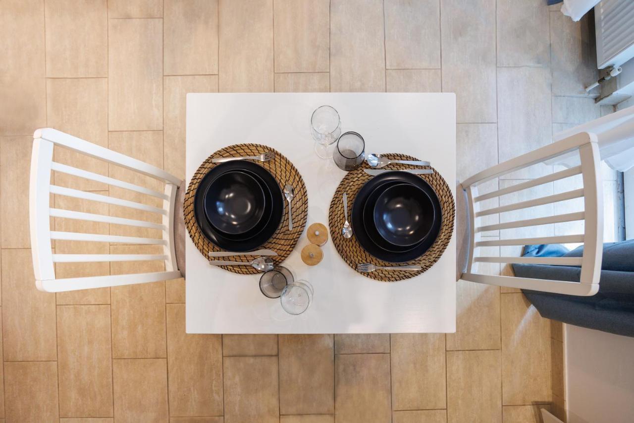 Cozy Market-Square Retreat Located In The Heart Of The 10Th District 비엔나 외부 사진