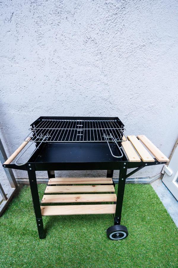 Cozy Market-Square Retreat Located In The Heart Of The 10Th District 비엔나 외부 사진